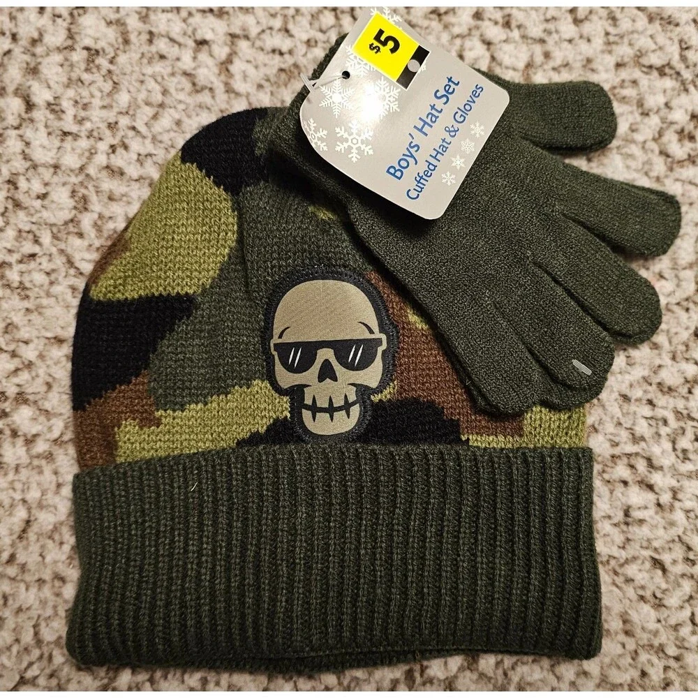 NWT Toddler Boys' Hat & Mitten Set | Camo Skull Winter Beanie Gloves Set